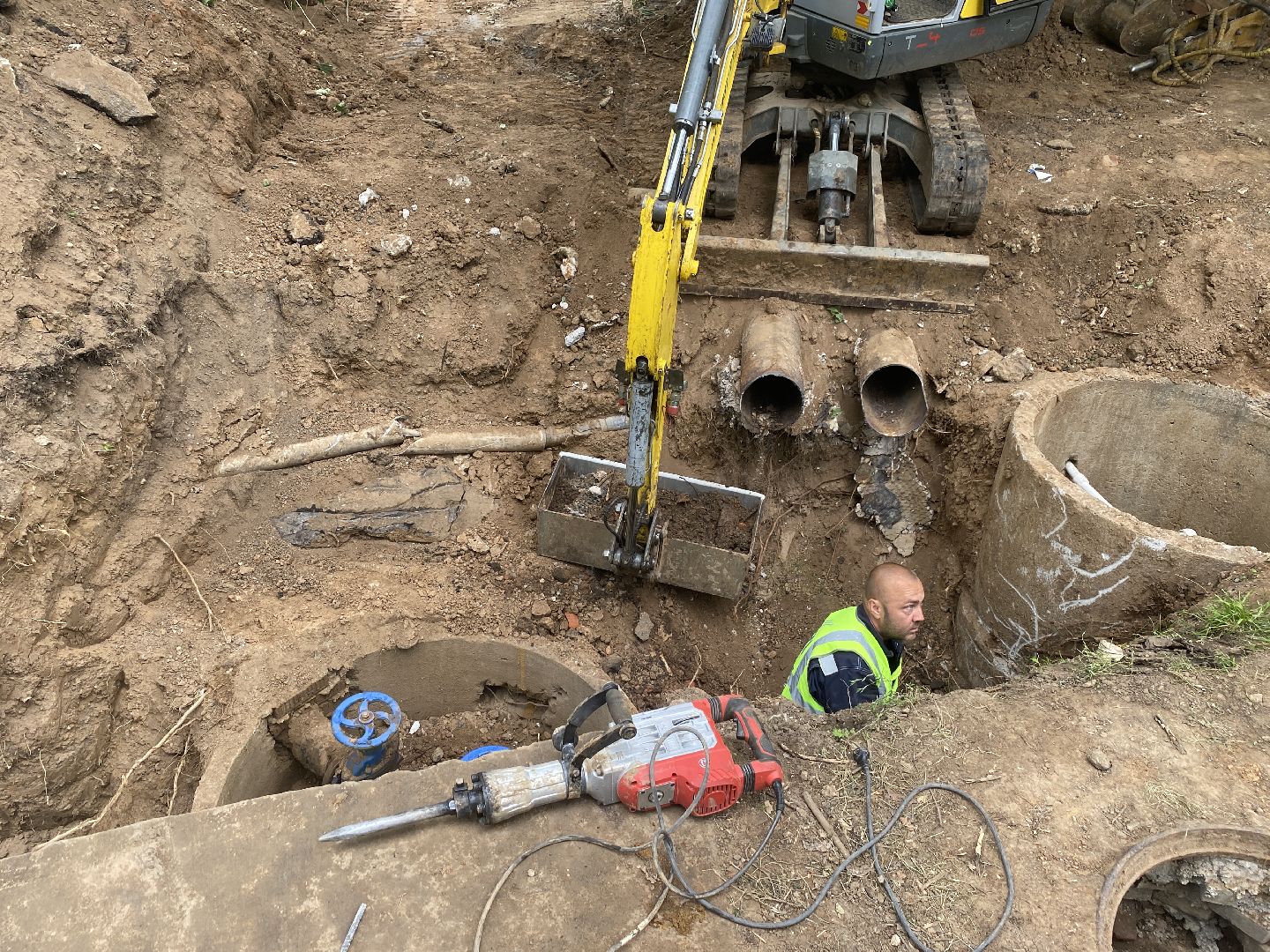 ремонт сетей ХВС, власиха капремонт сетей, холодное водоснабжение, власиха чистая вода, власиха солнечный,