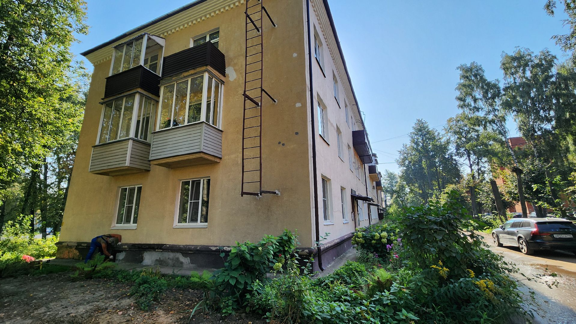 Бронницы, Покраска цоколя, Подготовка домов к зимнему периоду, Бронницкая управлябщая компания,