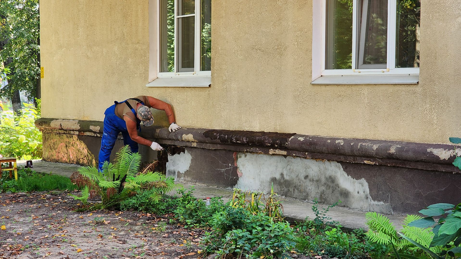 Бронницы, Покраска цоколя, Подготовка домов к зимнему периоду, Бронницкая управлябщая компания,