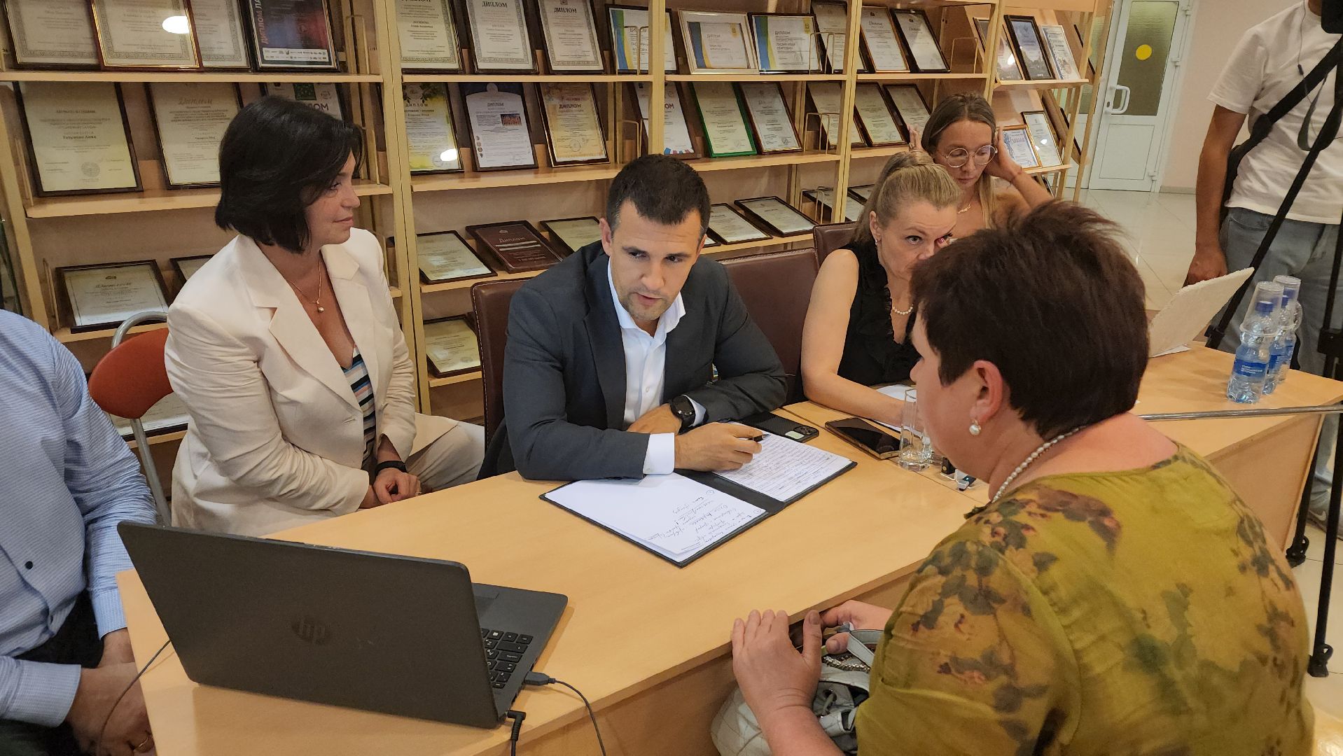 Реутов, Видное, Ленинские городской округ, выездная администрация, вопросы главе, Станислав Каторов, ЖКХ, образование,