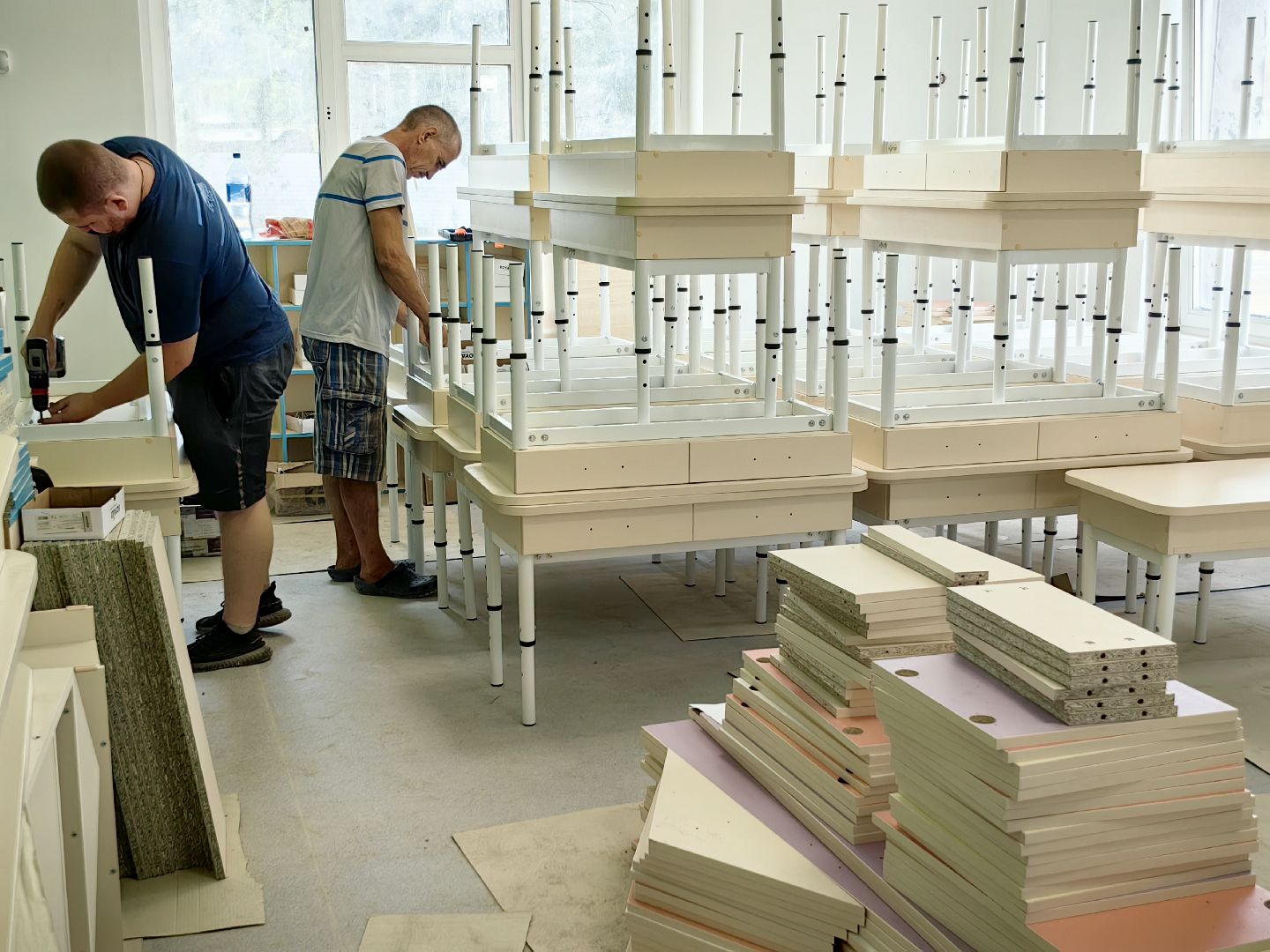 строительство, детский сад, благоустройство территории, озеленение, помещения, мебель, игровая комната, госпрограмма,