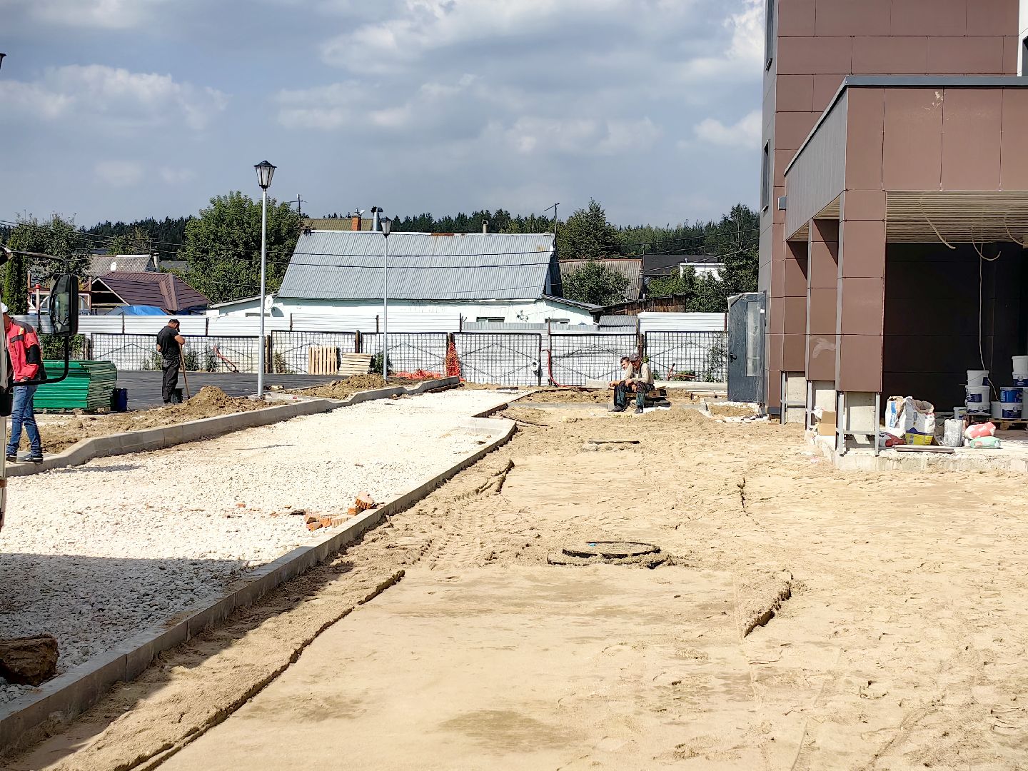 строительство, детский сад, благоустройство территории, озеленение, помещения, мебель, игровая комната, госпрограмма,