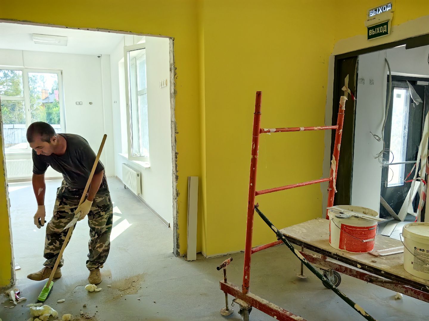 строительство, детский сад, благоустройство территории, озеленение, помещения, мебель, игровая комната, госпрограмма,