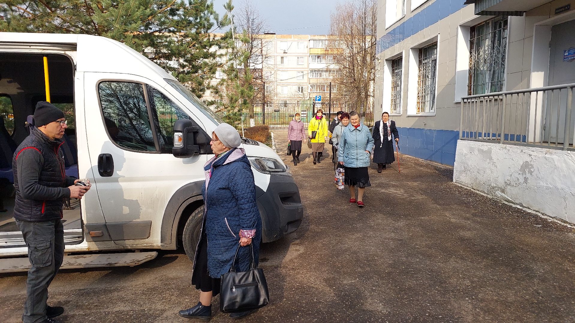 серпухов, активное долголетие, пасха, бутурлино, церковь, причастие, доброе дело,