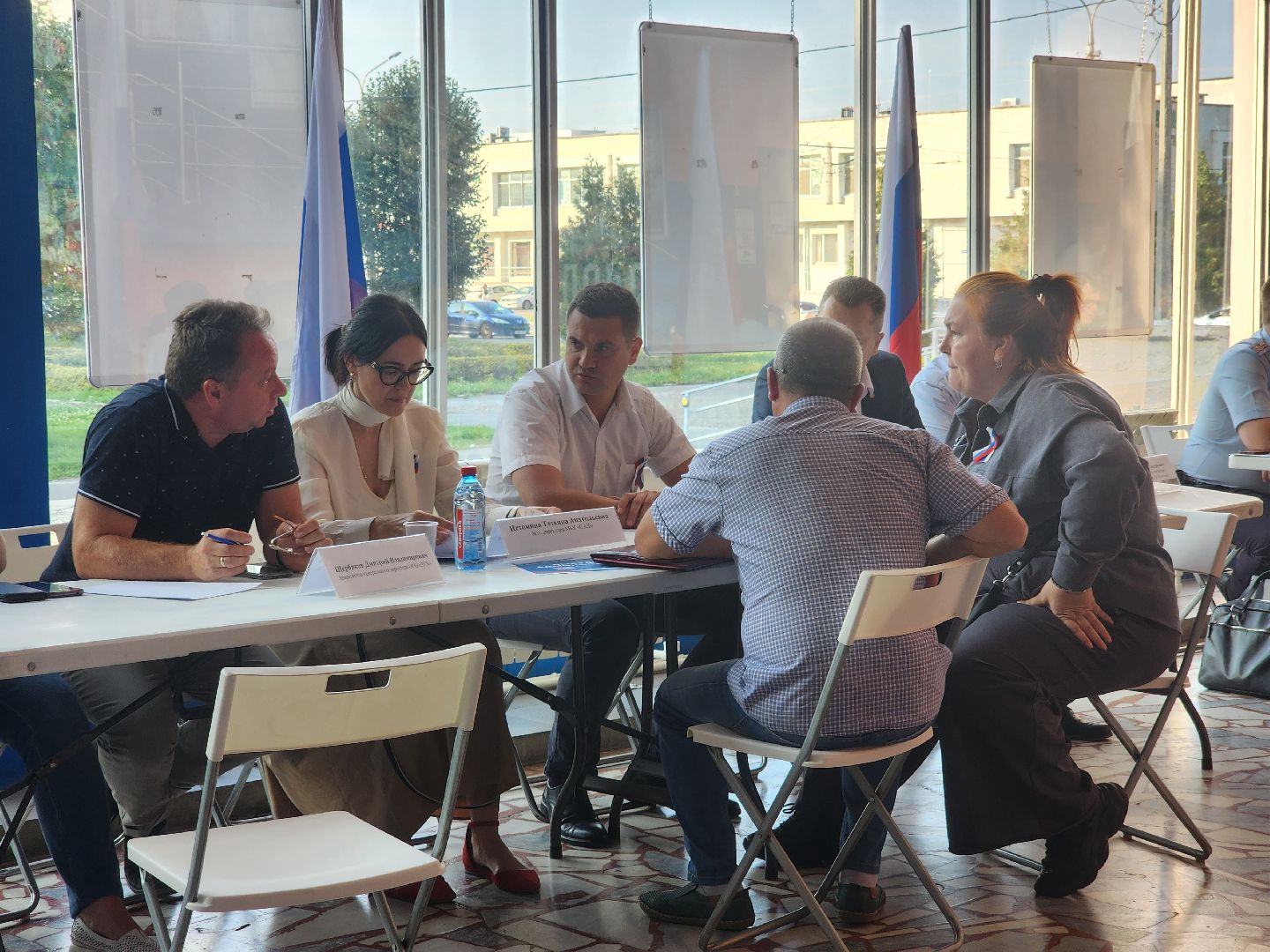 Коломна, выездная администрация, тротуар,