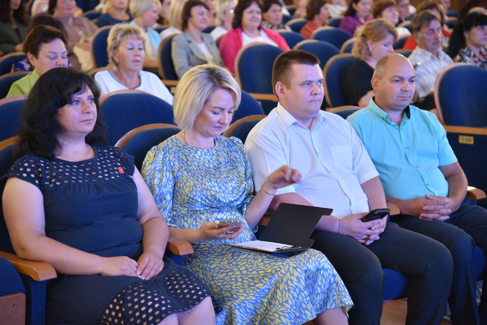 лотошино, лотошинский цдк, педагоги, педагогическая конференция, образование,