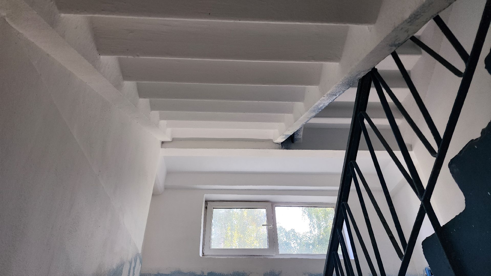 Бронницы, Ремонт подъездов, Косметический ремонт подъездов, Покраска стен и потолков в подъездах,