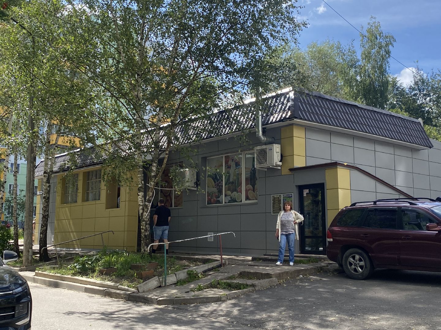 торговые объекты, власиха магазины, предприниматели власихи, реконструкция торговых объектов, новый облик магазинов,