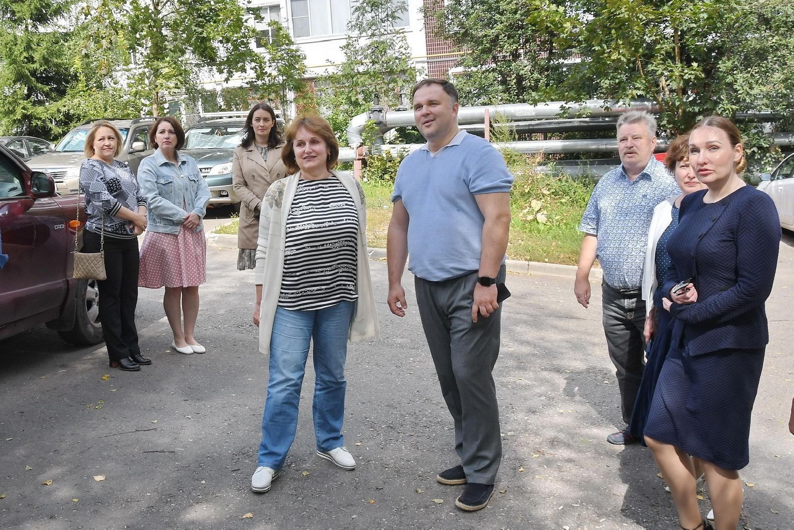 торговые объекты, власиха магазины, предприниматели власихи, реконструкция торговых объектов, новый облик магазинов,
