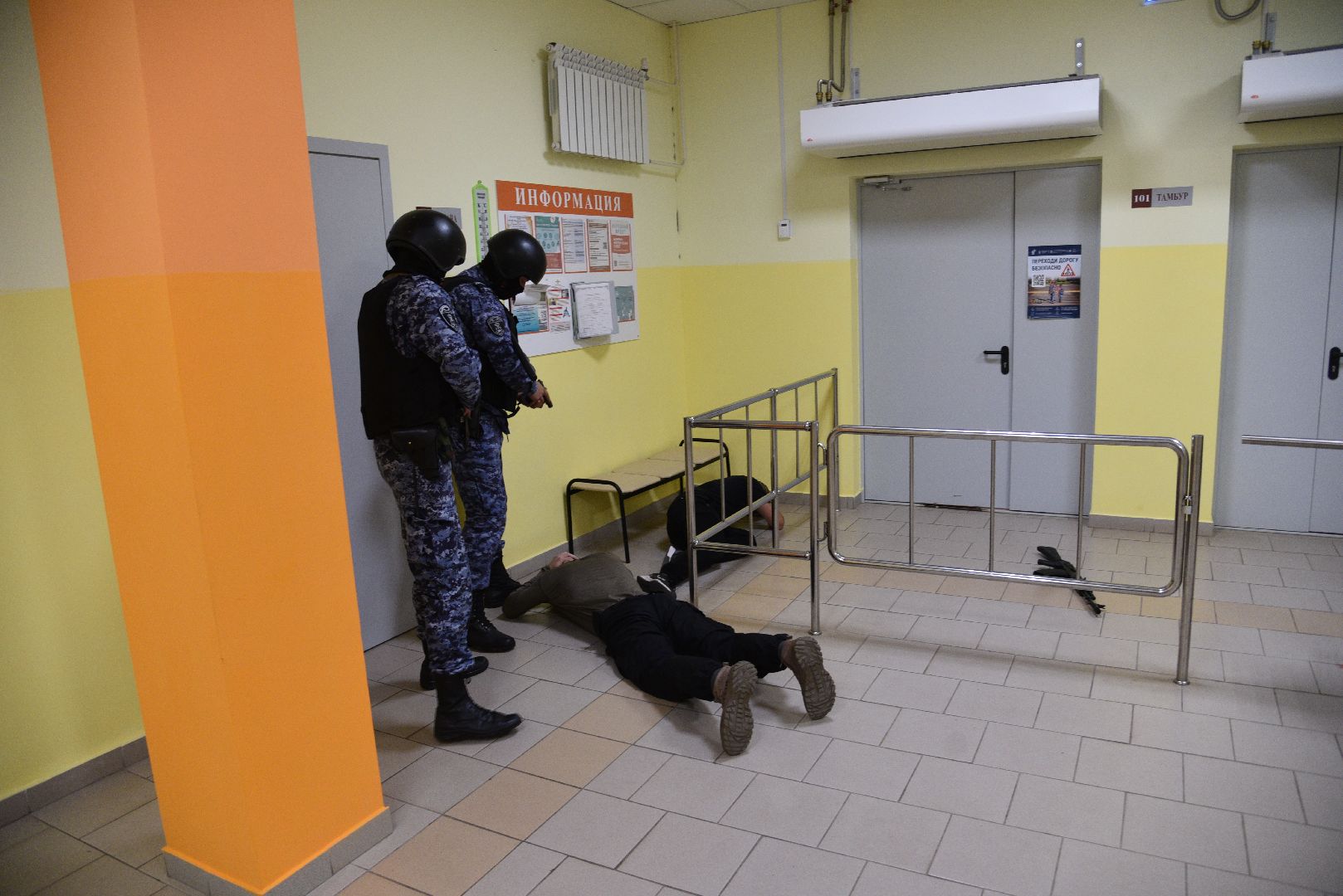 лотошино, лотошинская школа 2, учения, антитеррор, образование, безопасность,