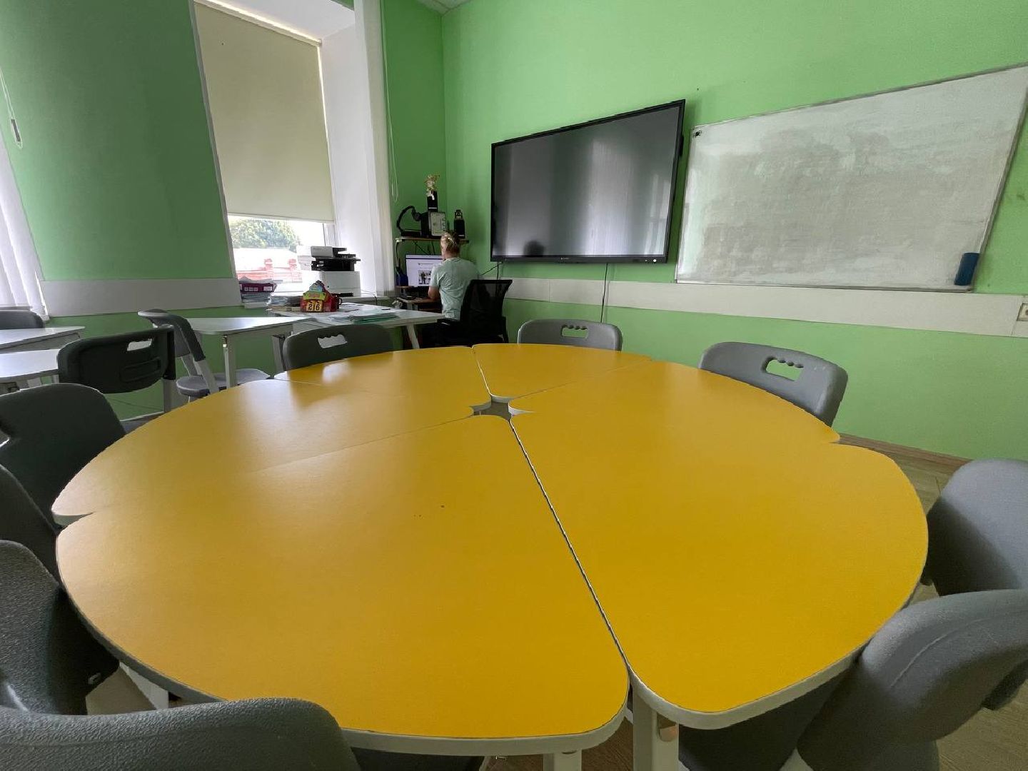 Дмитров, Гимназия Логос, Минобр,