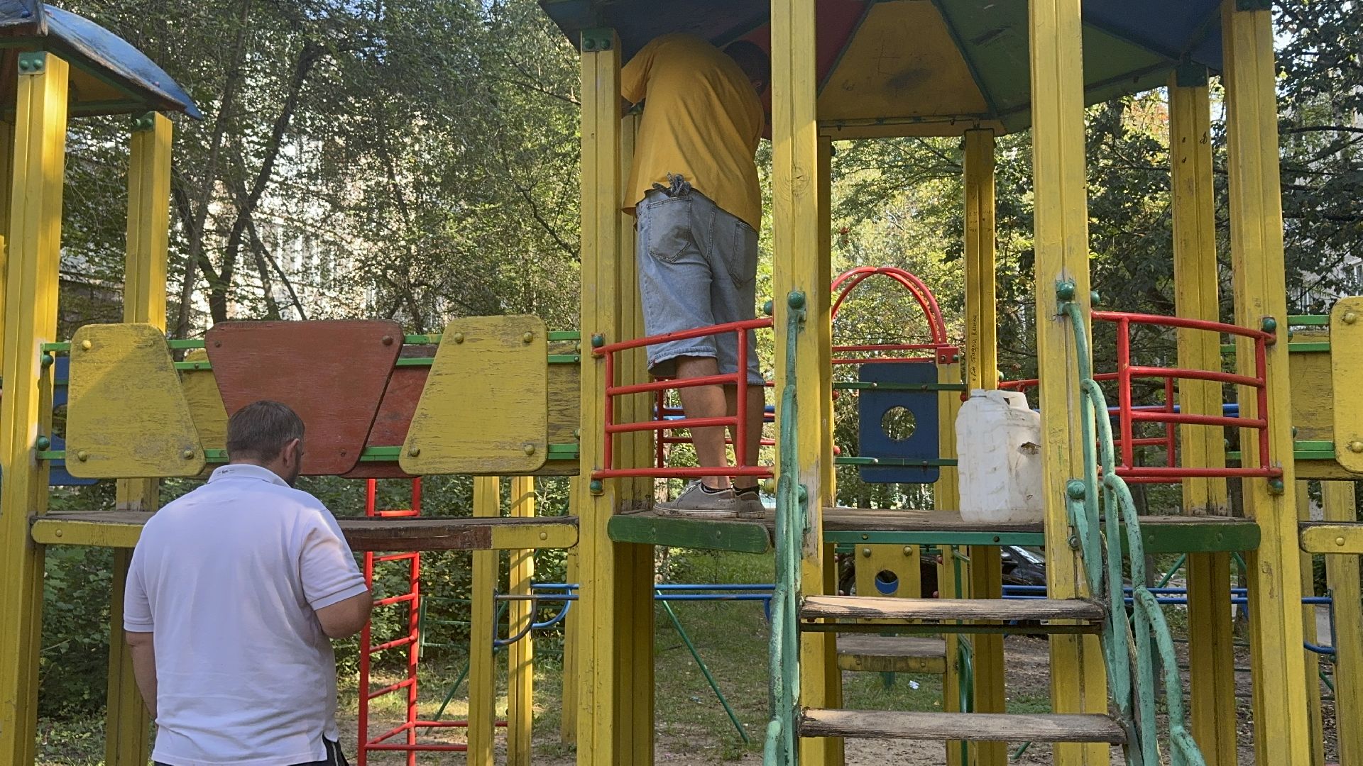 Солнечногорск, ремонт площадки, жители, Рабочие, игровая площадка,