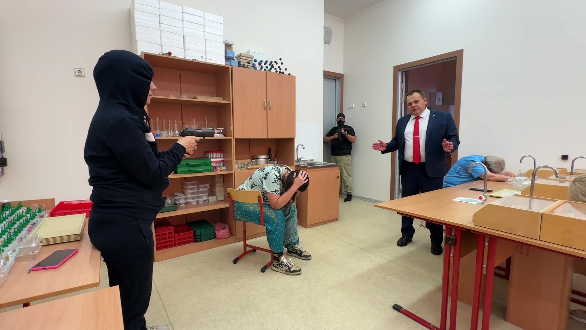 Реутов, ЧП, гимназия, захват заложников, легенда, учения,