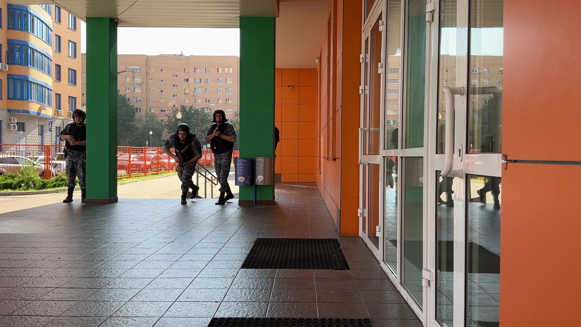 Реутов, ЧП, гимназия, захват заложников, легенда, учения,