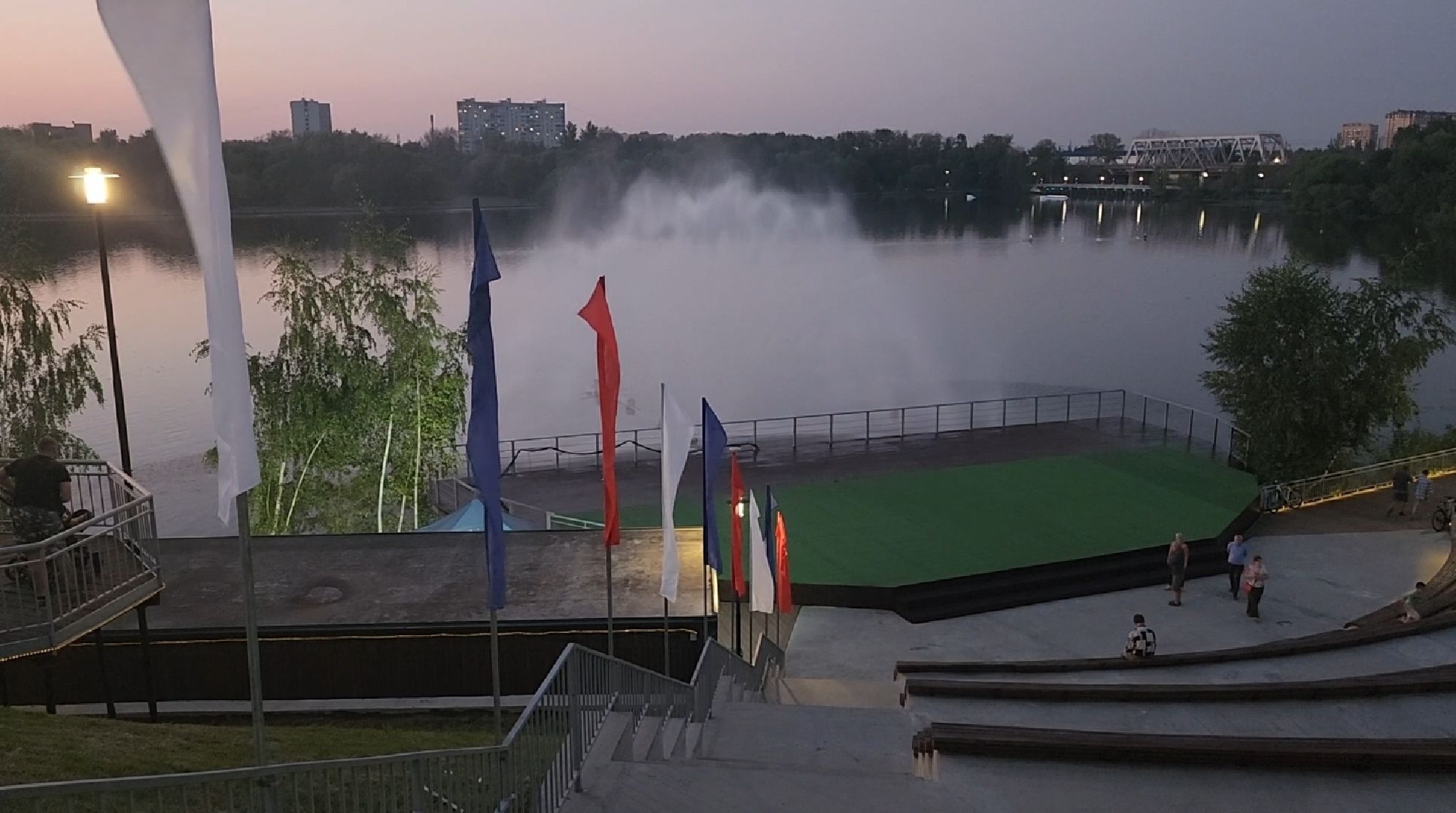 долгопрудный, лазерное шоу, водная сцена, амфитеатр, день города 2024,