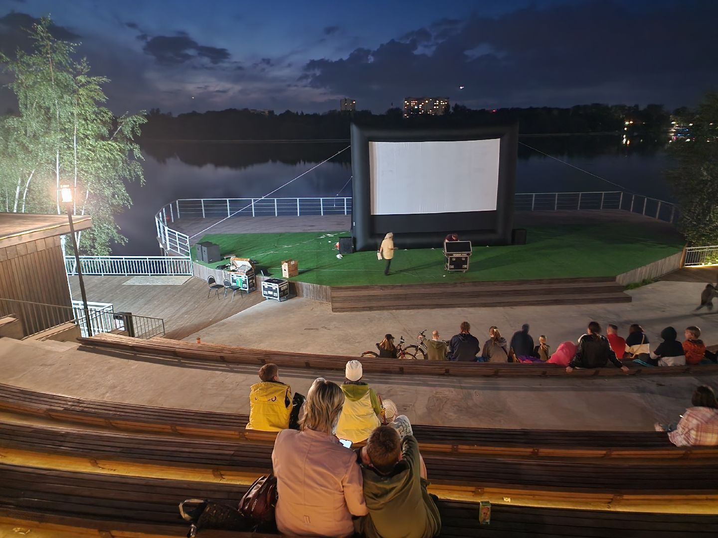 долгопрудный, лазерное шоу, водная сцена, амфитеатр, день города 2024,