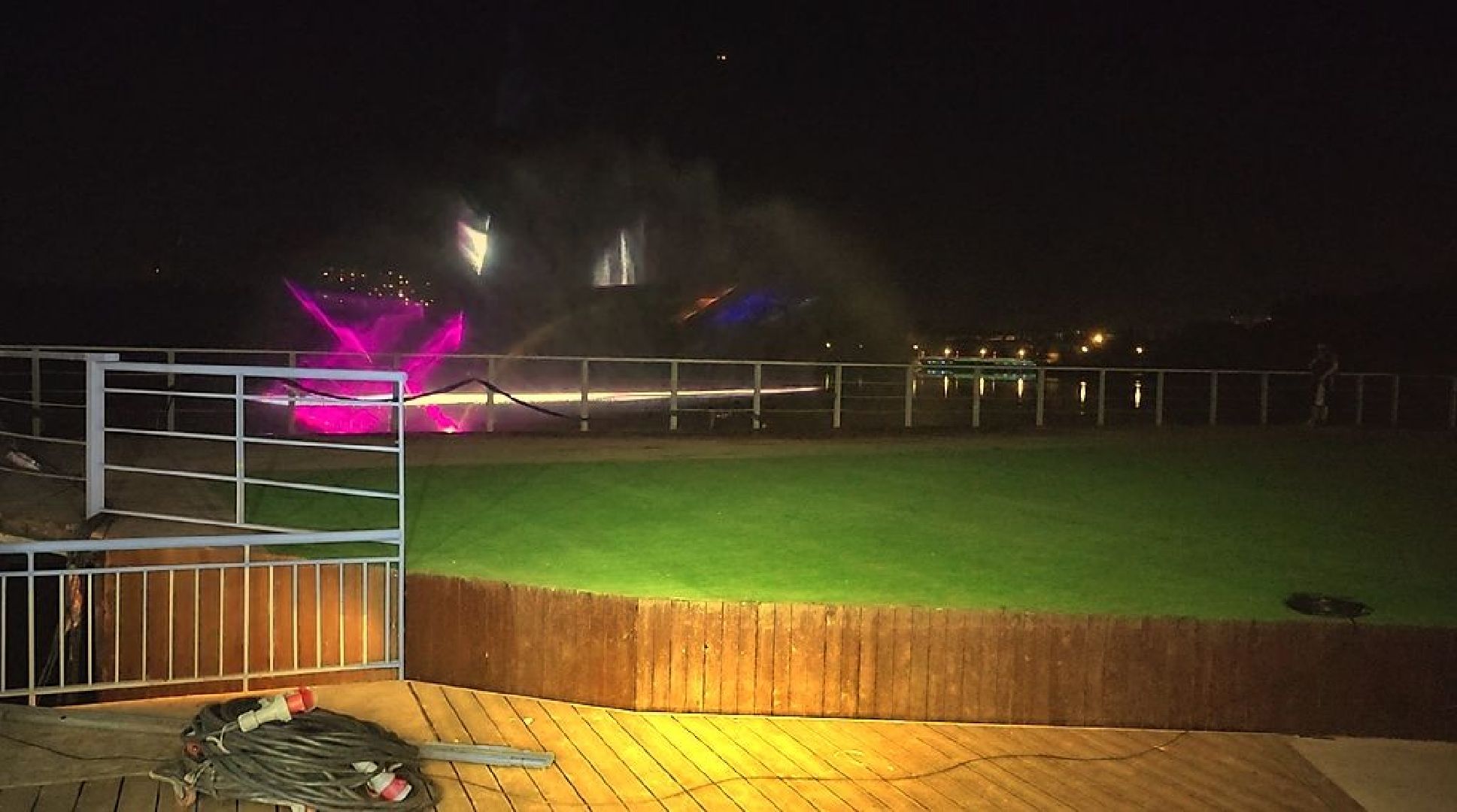 долгопрудный, лазерное шоу, водная сцена, амфитеатр, день города 2024,