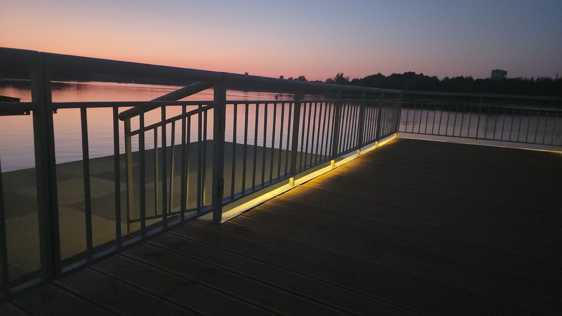 долгопрудный, котовский залив, котовские моржи, набережная, ночное освещение,