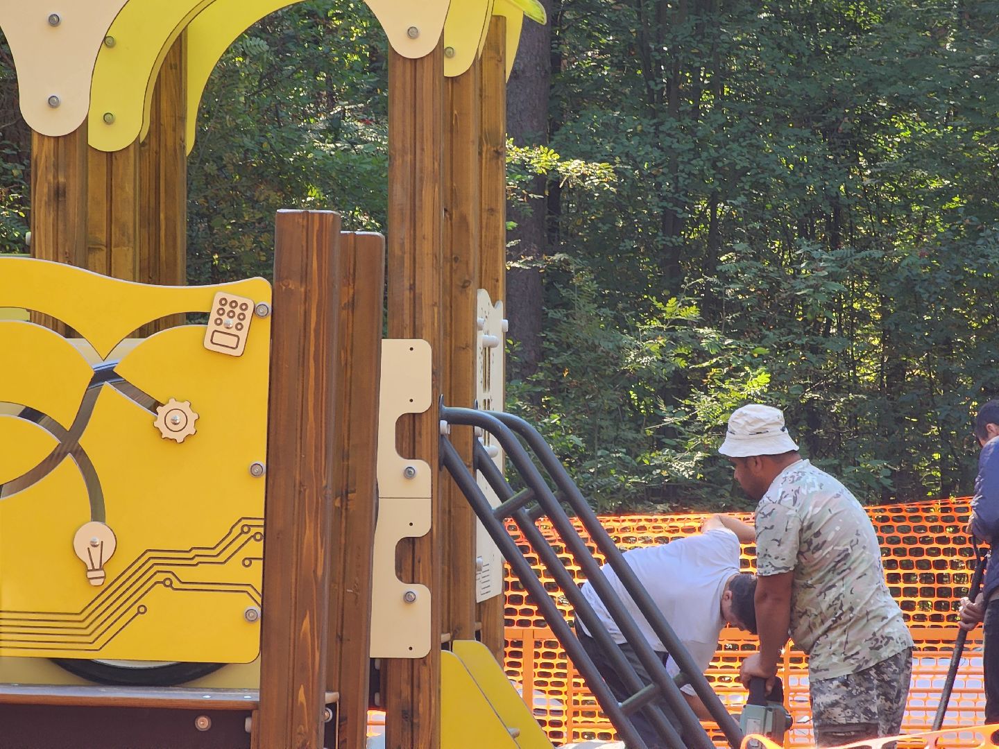 Дубна, формирование комфортной городской среды, Детская площадка, Игровые элементы, Монтаж площадки,