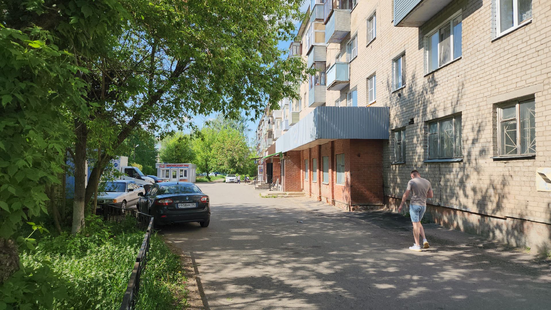 серпухов, поселок большевик, дк большевик, улица спортивная, выездная администрация, дороги,