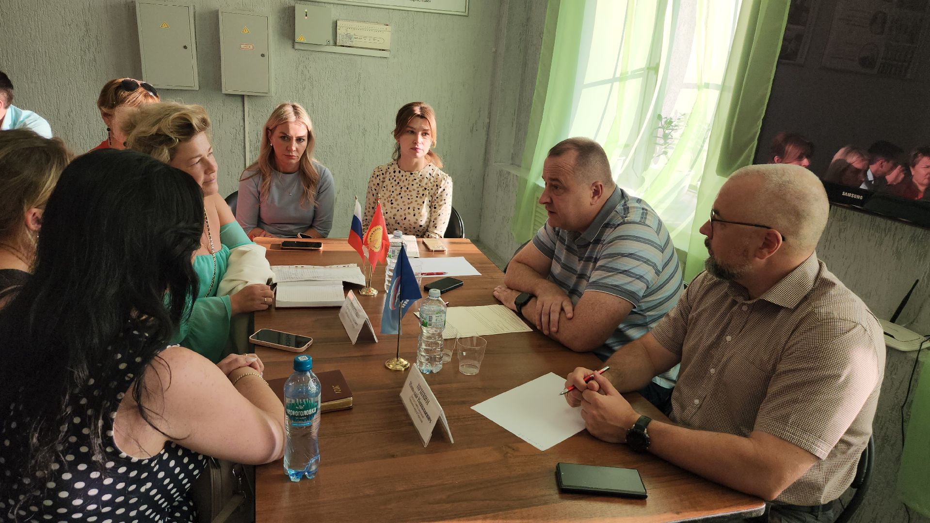 серпухов, поселок большевик, дк большевик, улица спортивная, выездная администрация, дороги,