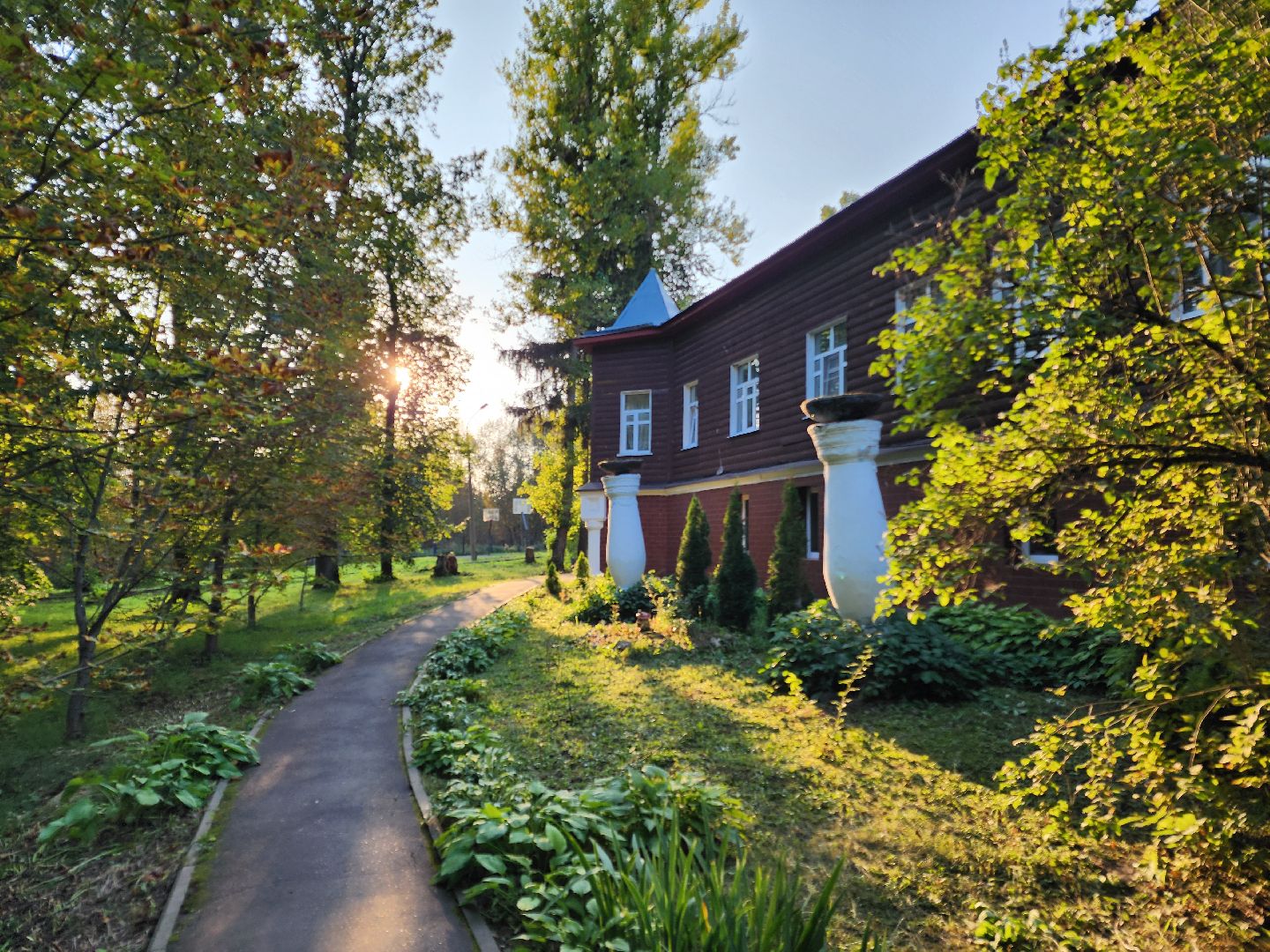 Чехов, микрорайон Ровки, выездная администрация, встреча с жителями, обращения жителей, деревня Игумново, река Лопасня, загрязнение реки, очистка водоема, экология и природопользование,