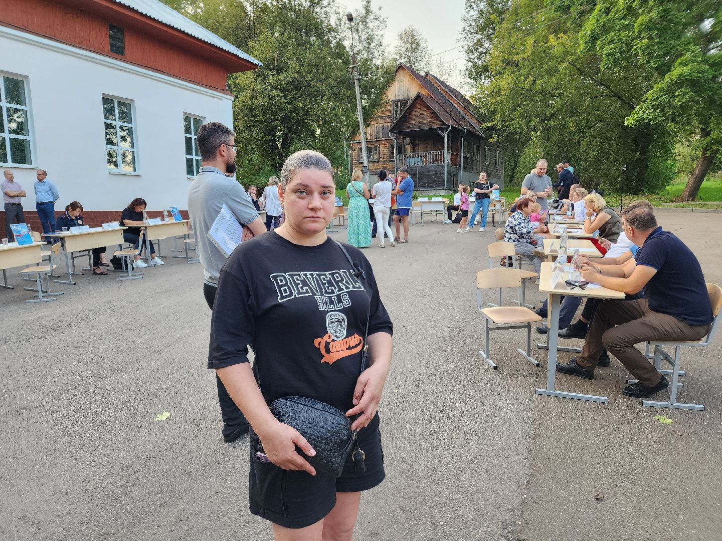 Чехов, микрорайон Ровки, выездная администрация, встреча с жителями, обращения жителей, деревня Игумново, река Лопасня, загрязнение реки, очистка водоема, экология и природопользование,