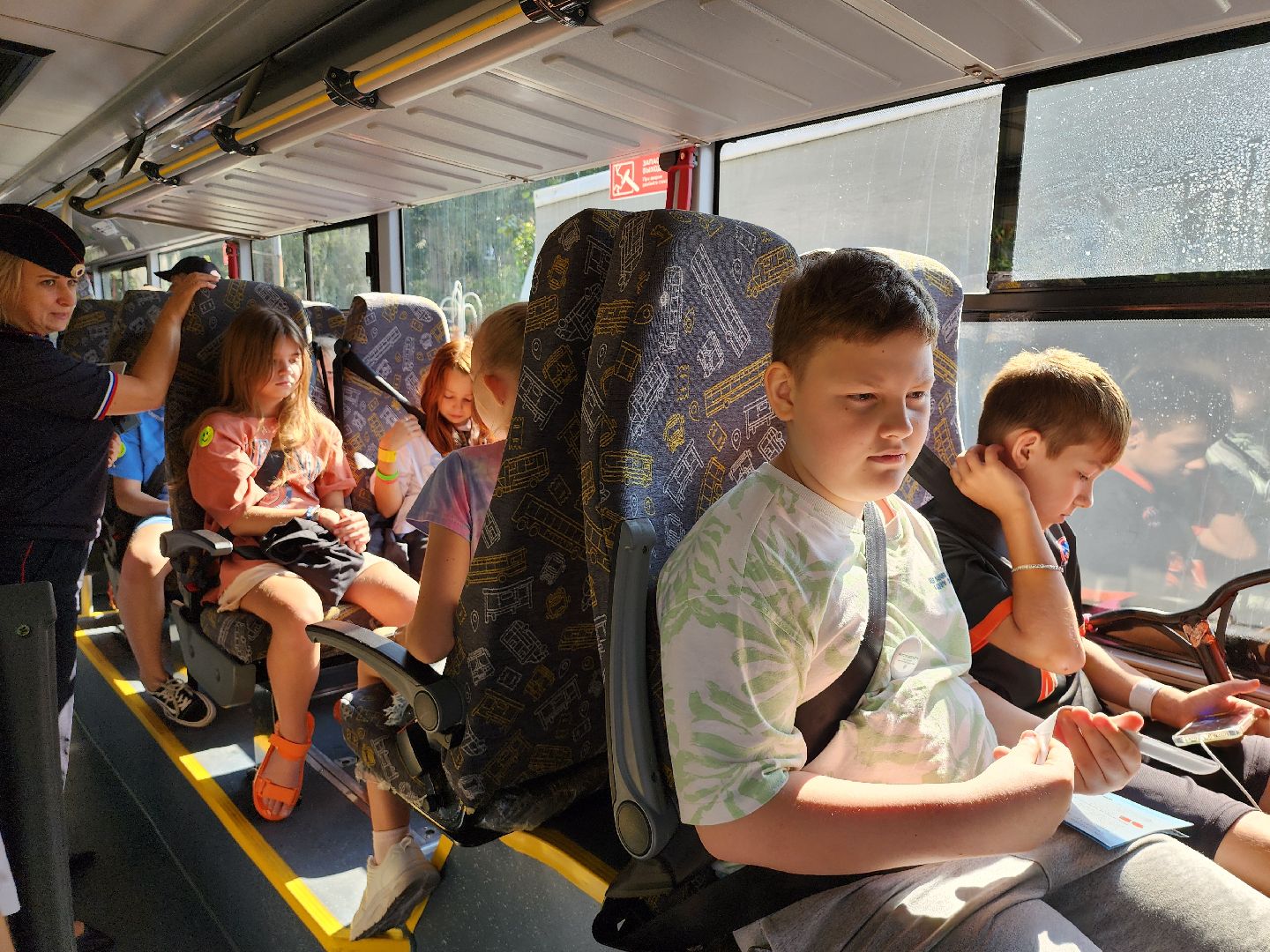 урок безопасности, пдд, безопасность на дорогах, безопасность в общественном транспорте,безопасность детей,