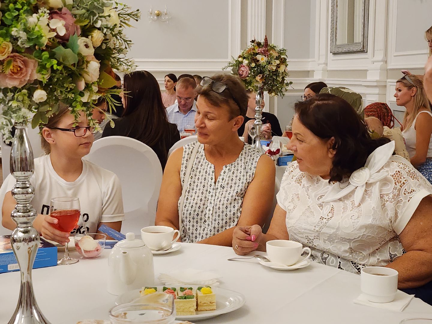 серпухов, подмосковье, вместе v школу, дети, спецоперация,