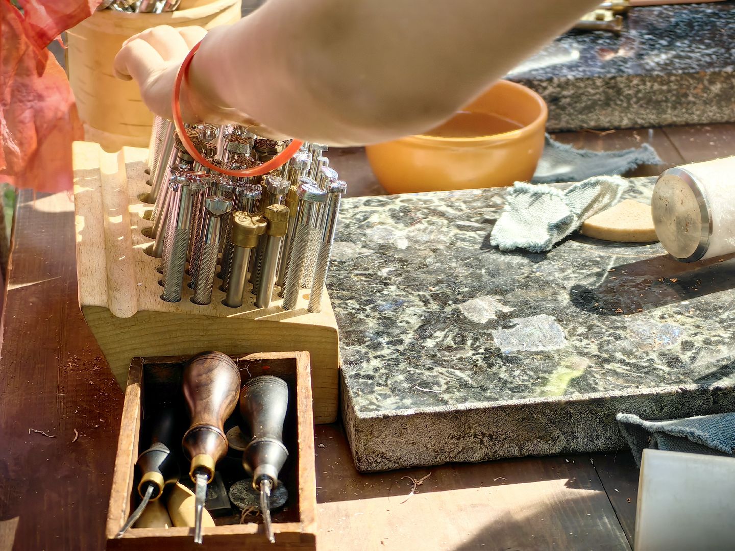 кинопоказ, фестиваль Русской культуры, ТРАДИЦИИ, мини-зоопарк с животными, фотозоны, Роспись по дереву,