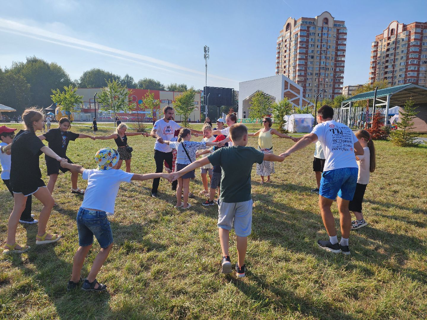 долгопрудный, день города 2024, русские во дворе, мастер-класс,