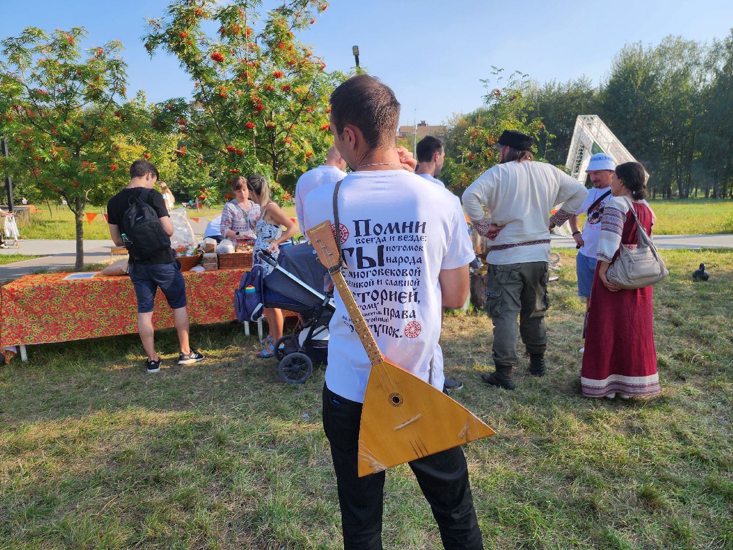 долгопрудный, день города 2024, русские во дворе, мастер-класс,