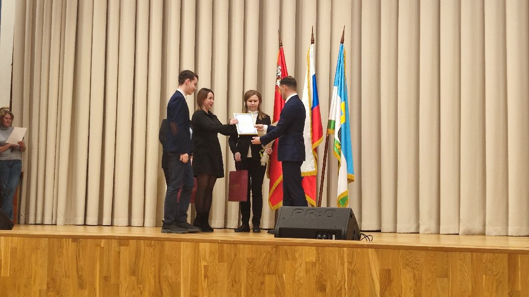 Кашира, общество