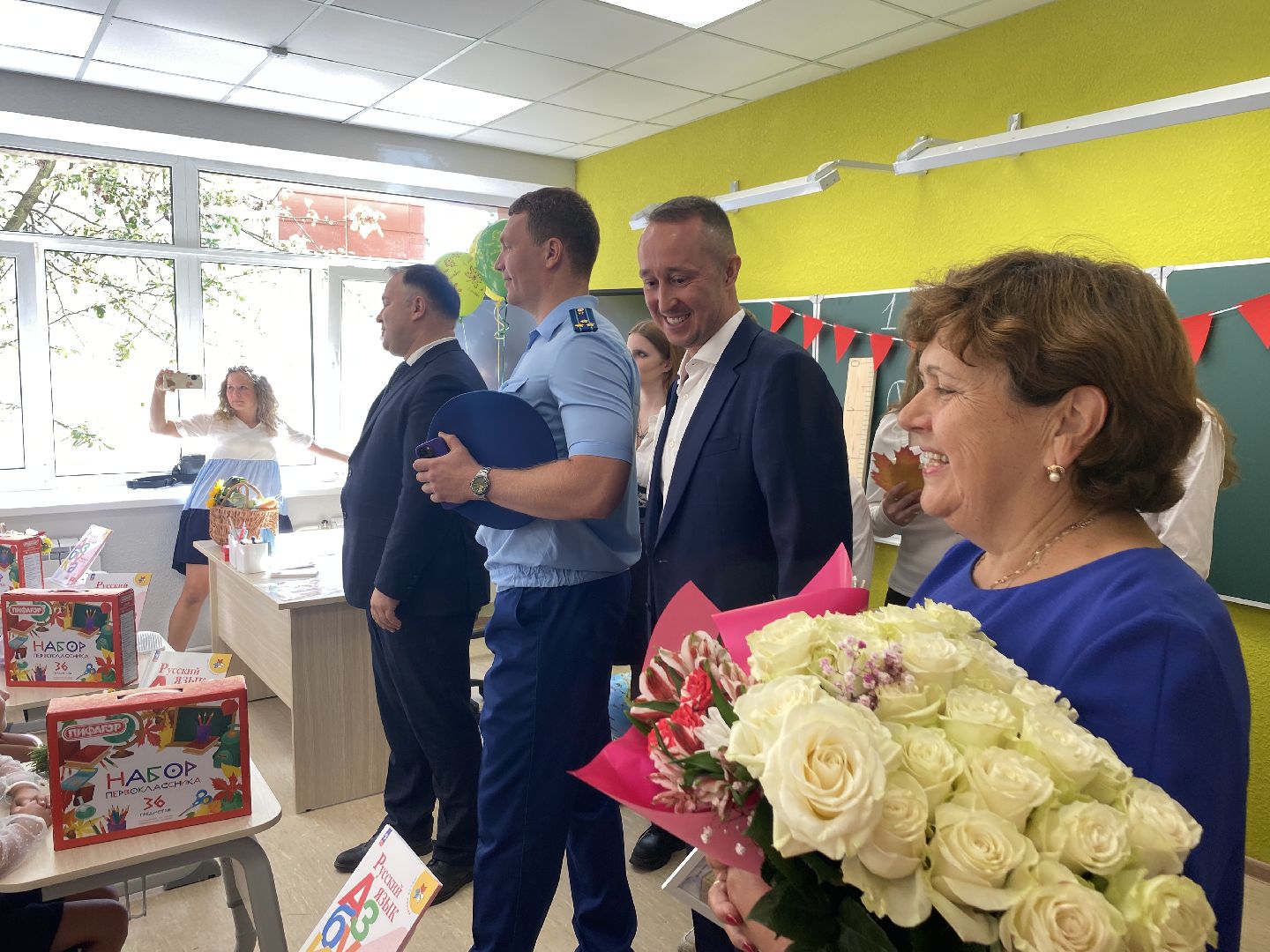 день знаний, начало нового учебного года, школа попова власиха, капремонт поповки, 1 сентября,