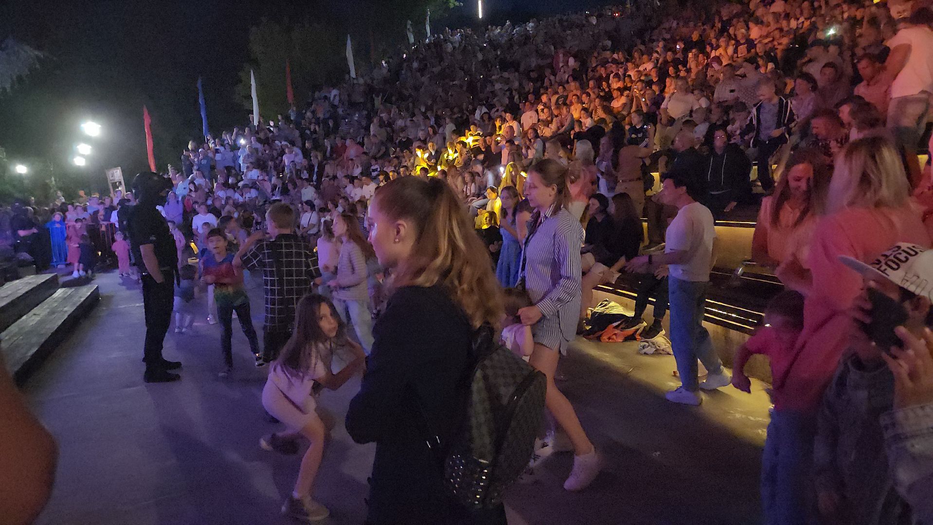 долгопрудный, день города 2024, поющие фонтаны, котовский залив, лазерное шоу,