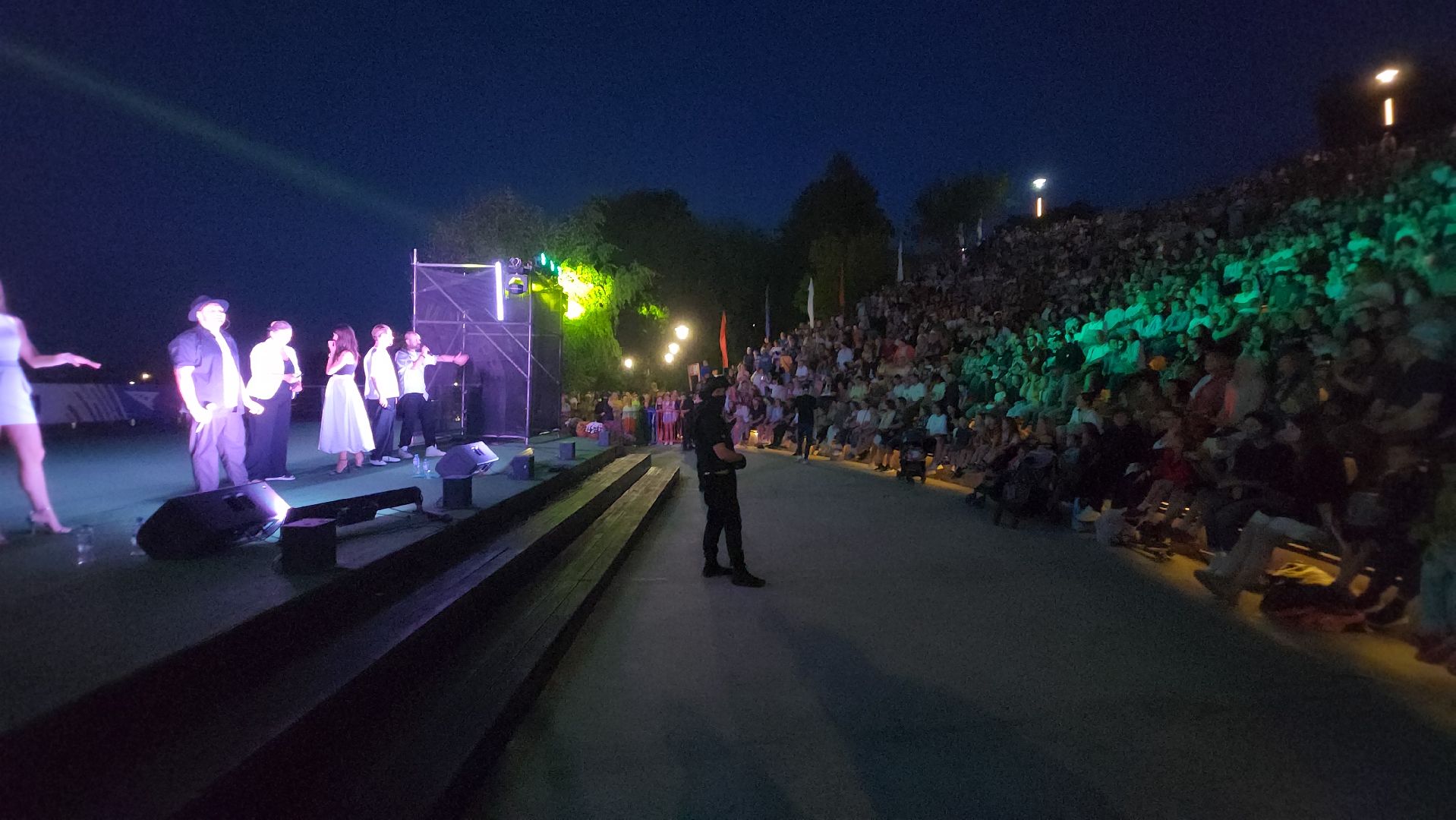 долгопрудный, день города 2024, поющие фонтаны, котовский залив, лазерное шоу,