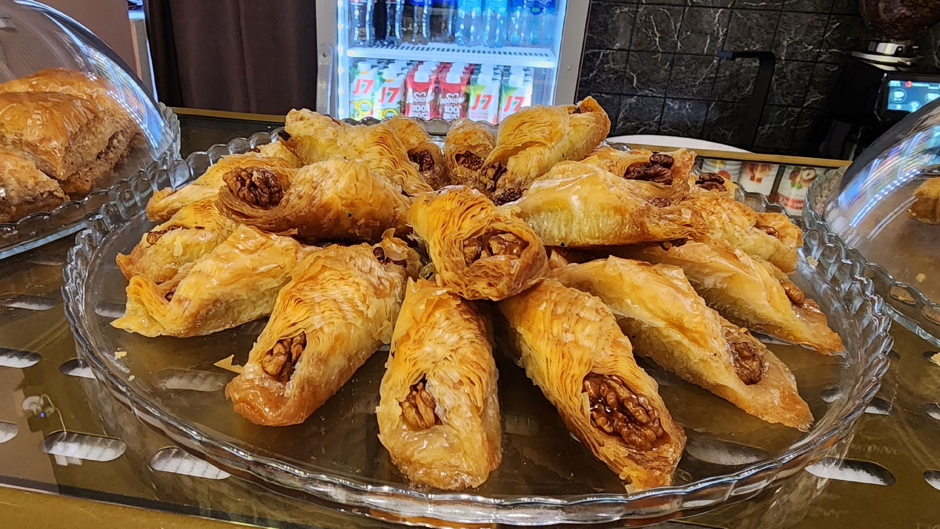 шатура, микадо, новое кафе, новая кондитерская, кафе-кондитерской,