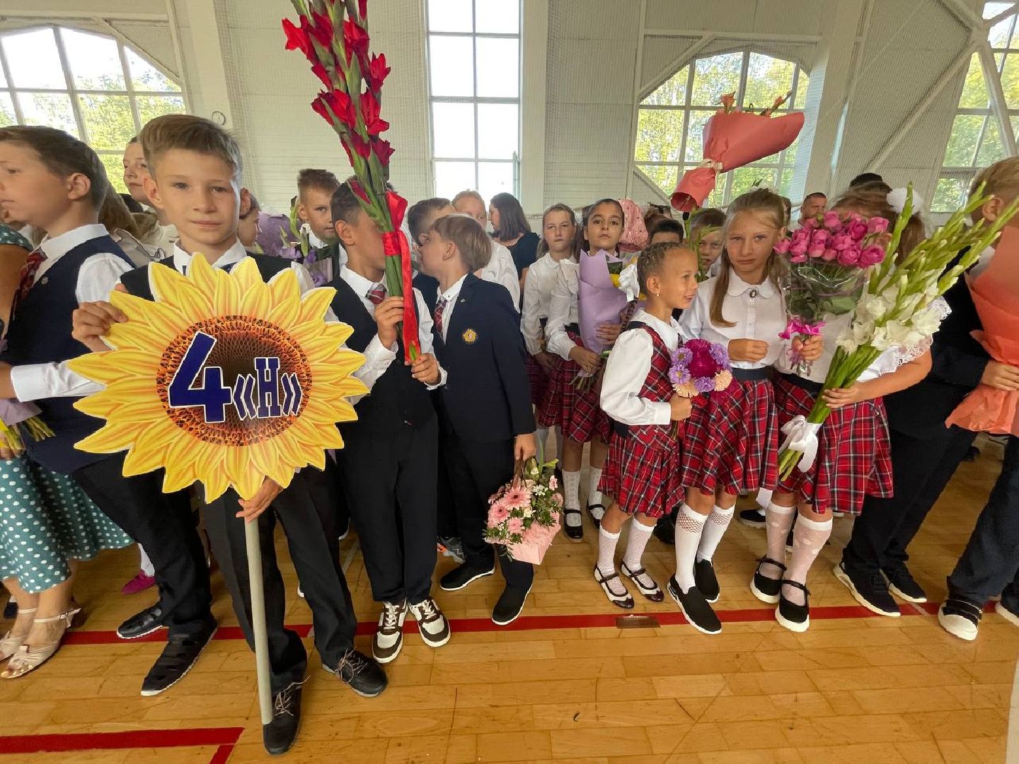 Дмитров, Гимназия Дмитров, Минобр,