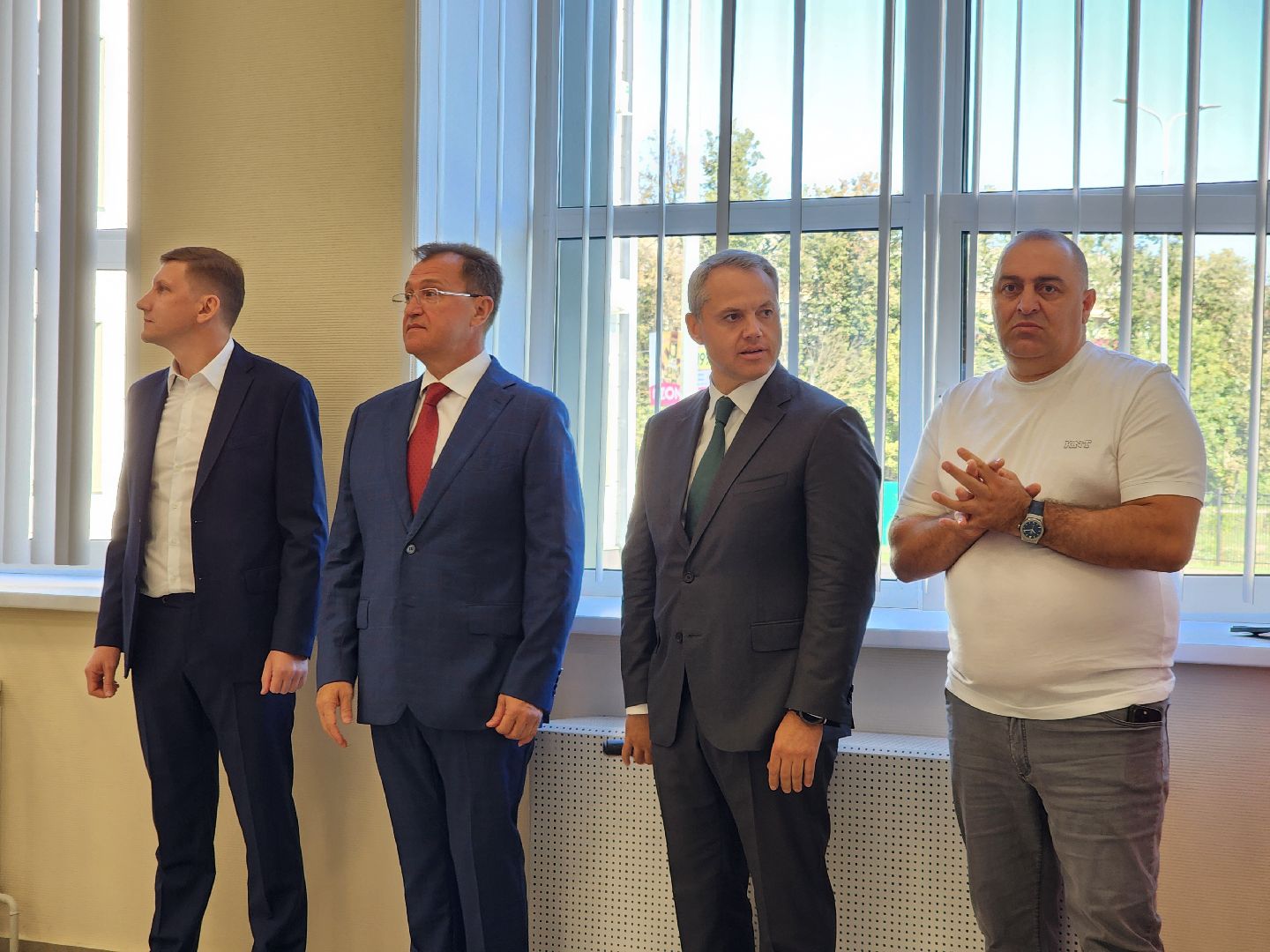 ногинск, жители, общество, школа, центр образования, 1 класс, 1 сентября, новый учебный год,