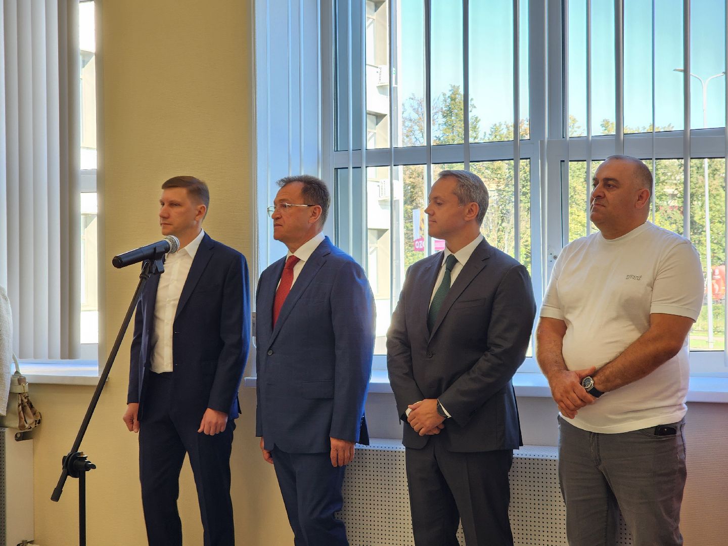 ногинск, жители, общество, школа, центр образования, 1 класс, 1 сентября, новый учебный год,