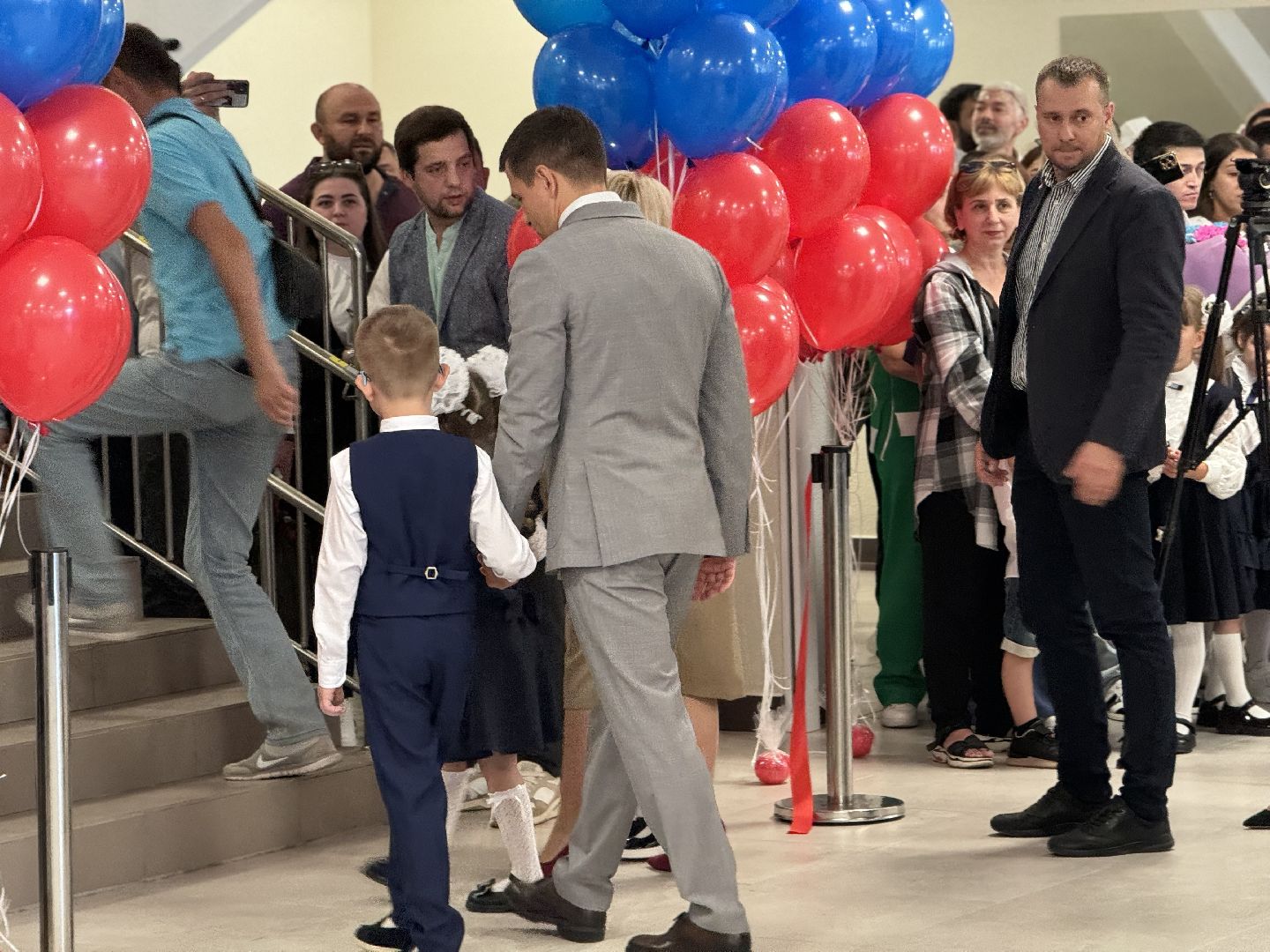 Новая школа, День знаний, ЖК Южная Битца, Бутовская СОШ 1, глава муниципалитета, Школьники Ленинского округа,