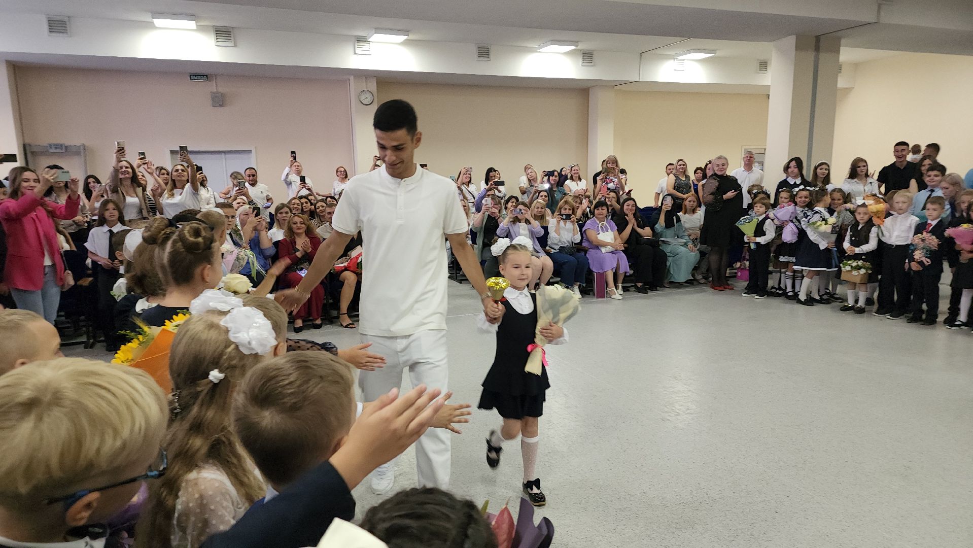 День знаний, праздник, дети, школа, Лосино-Петровский, первый звонок,