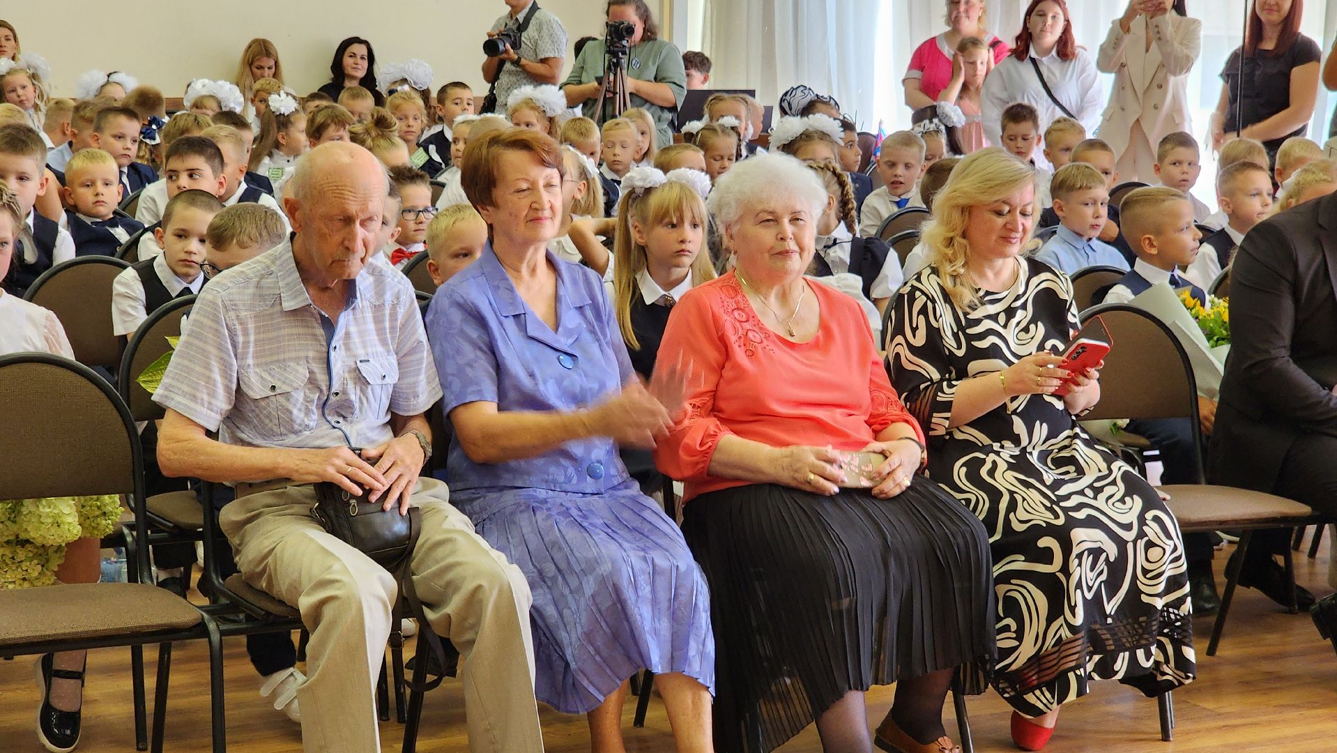 Бронницы, День знаний, торжественная линейка, Первоклассники, День знаний в школе,