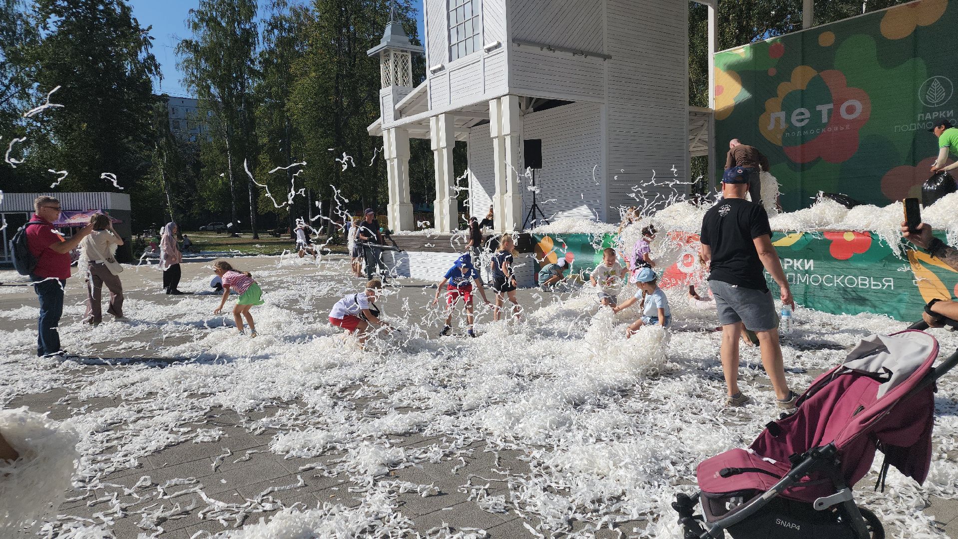пушкино, центральный парк, детский праздник, день знаний, шоу, театральная зарядка, первоклассники,