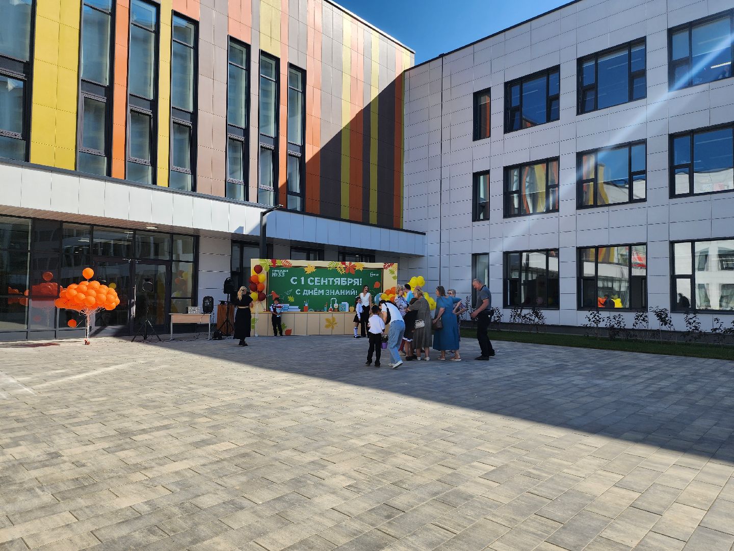 новая школа, первый звонок,