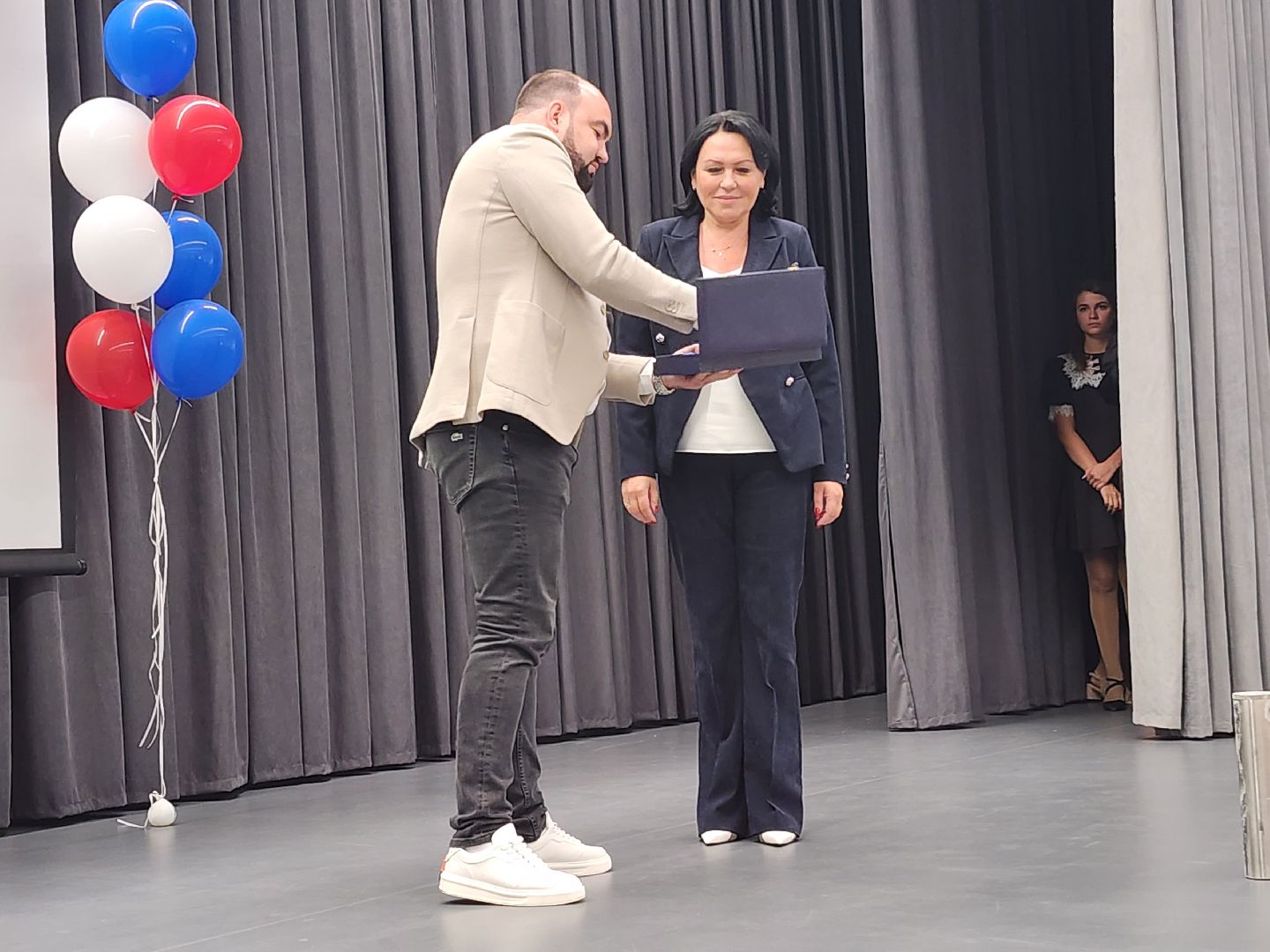 новая школа, первый звонок,