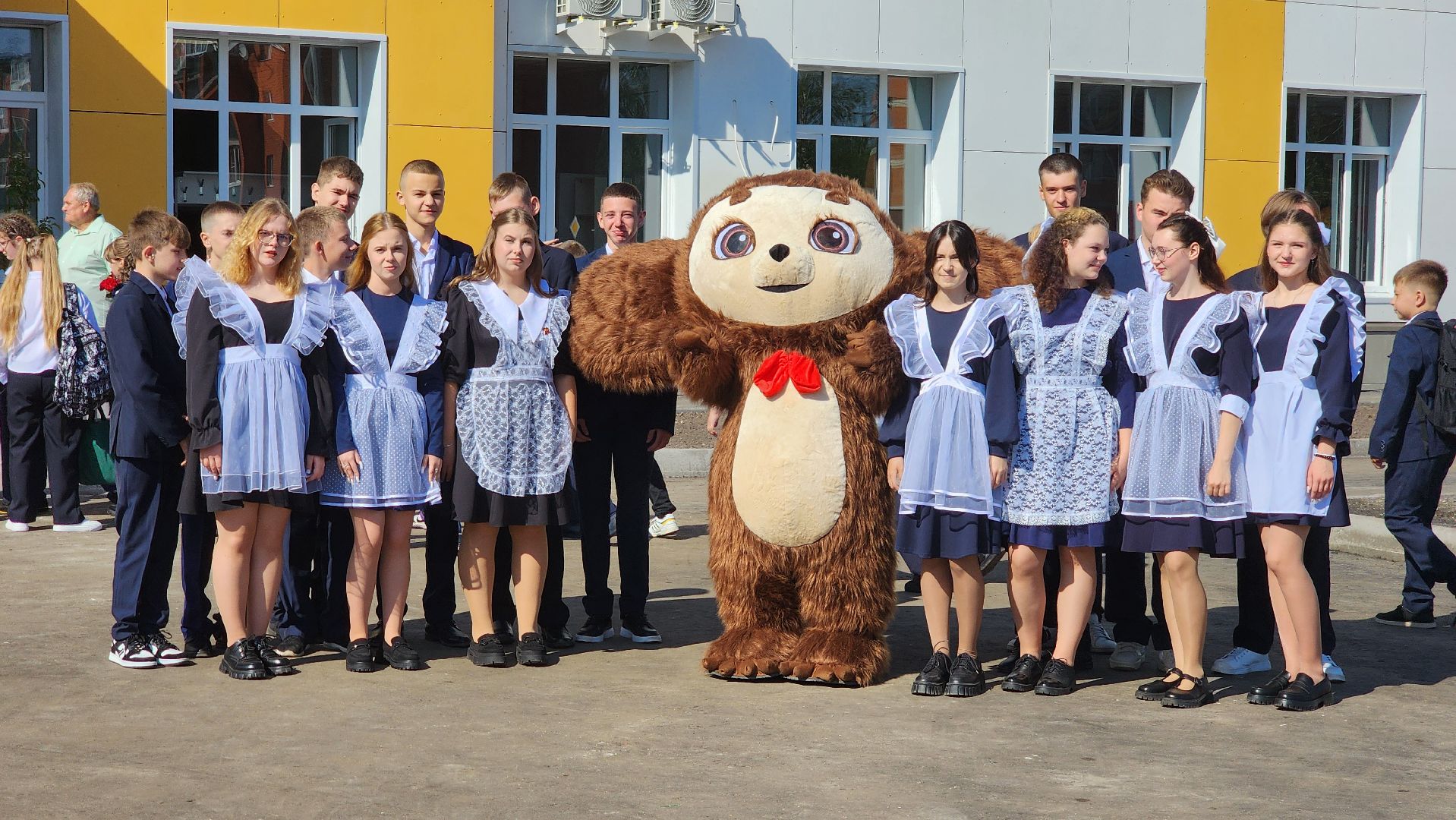 1 сентября 2024, шатура, шатрторф, день знаний в школе, торжественная линейка,