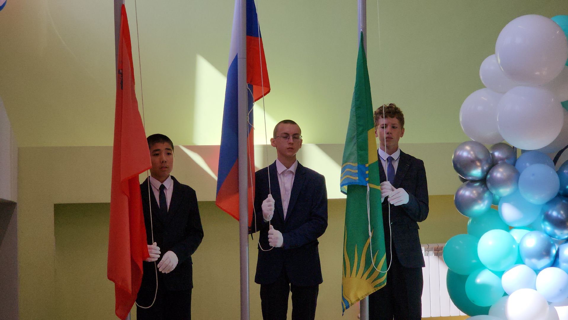 1 сентября 2024, шатура, шатрторф, день знаний в школе, торжественная линейка,