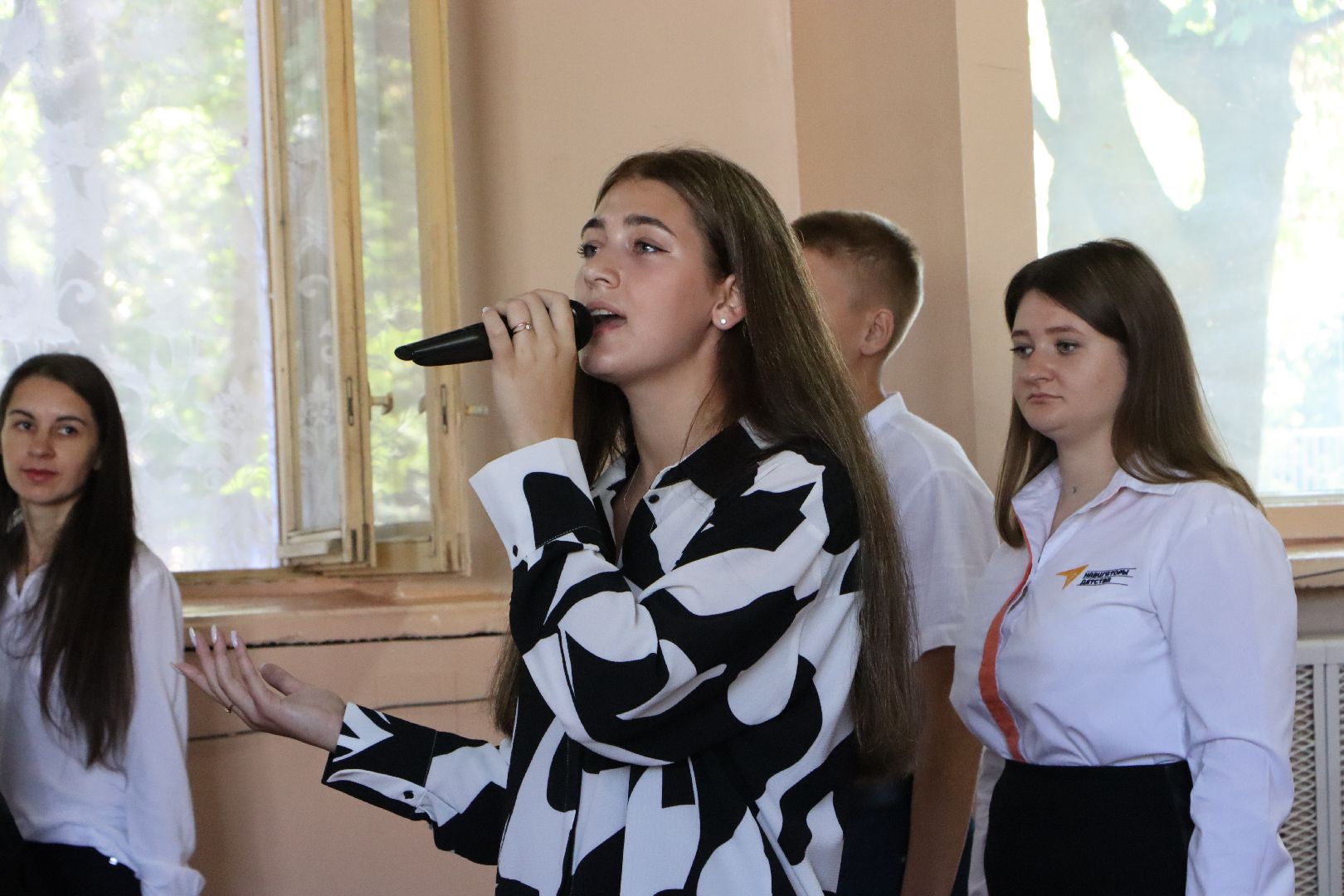 день знаний, совхозная сош, Серебряные пруды, глава городского округа,