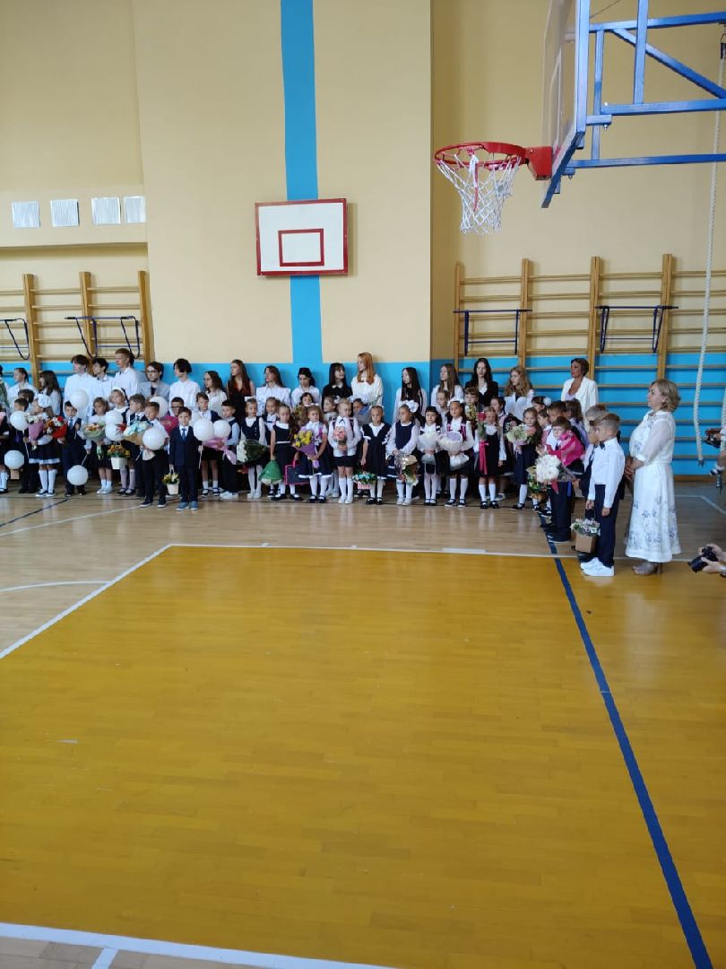 пушкино, школа 1, день знаний, торжественная линейка, первоклассники,